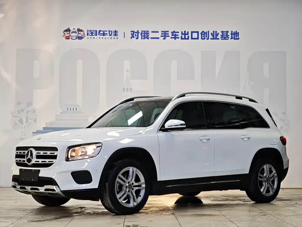 Mercedes-Benz GLB — фото 1