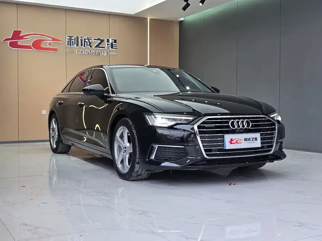 Audi A6L — фото 5