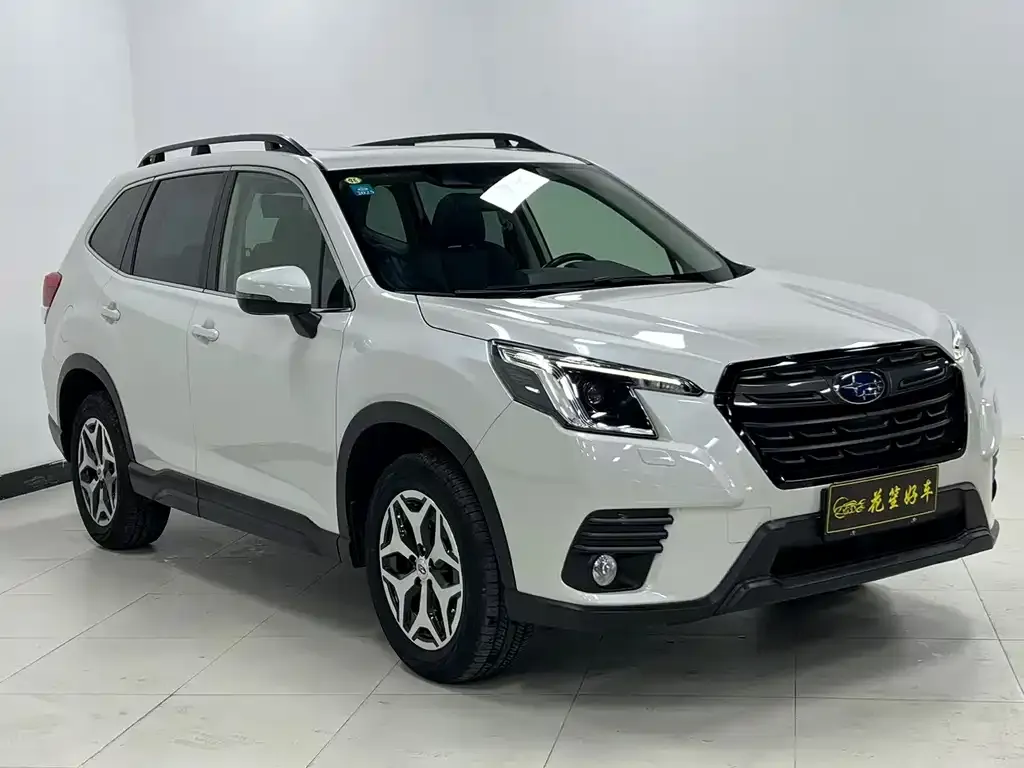 Subaru Forester — фото 3