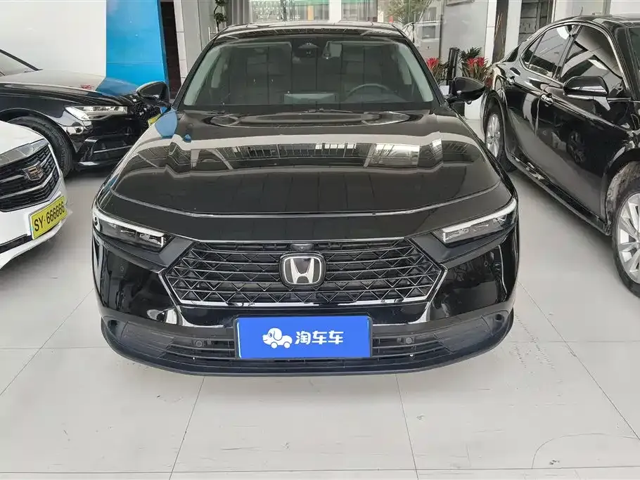 Honda Accord — фото 2