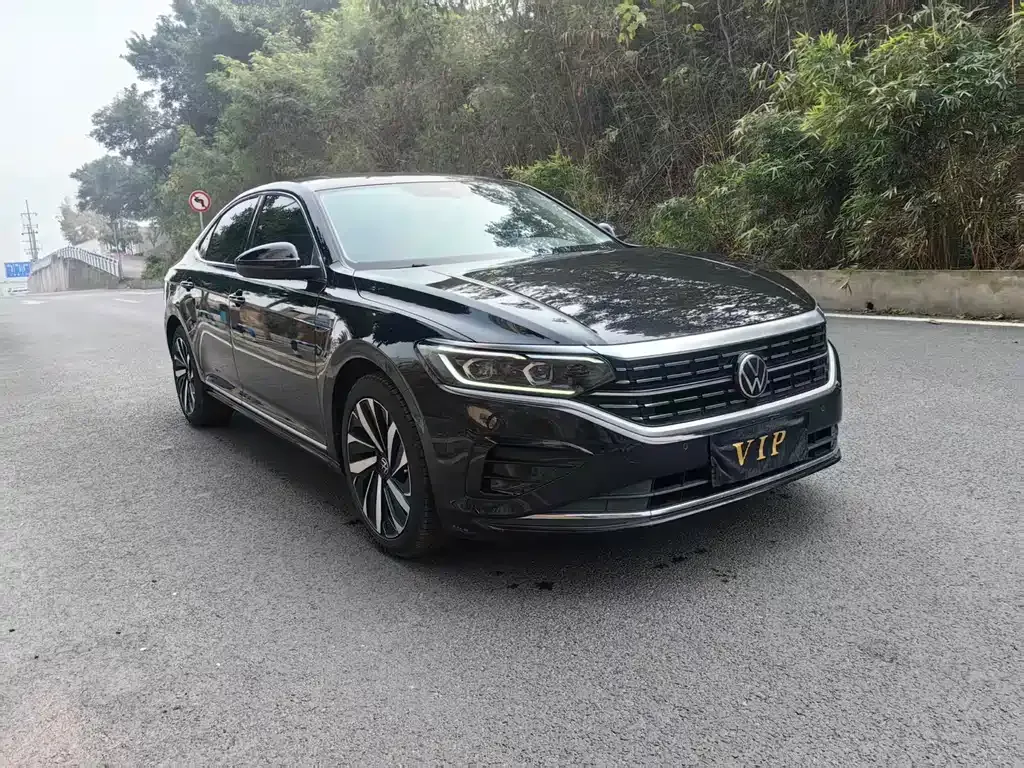 Volkswagen Passat — фото 5