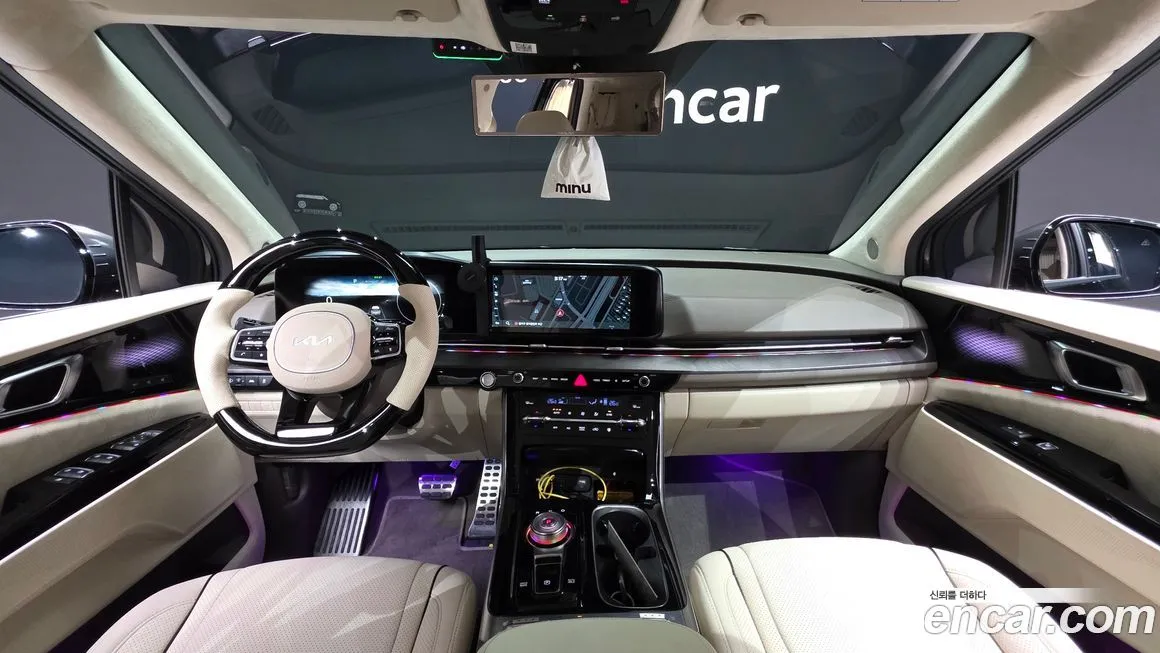 Kia Carnival — фото 10