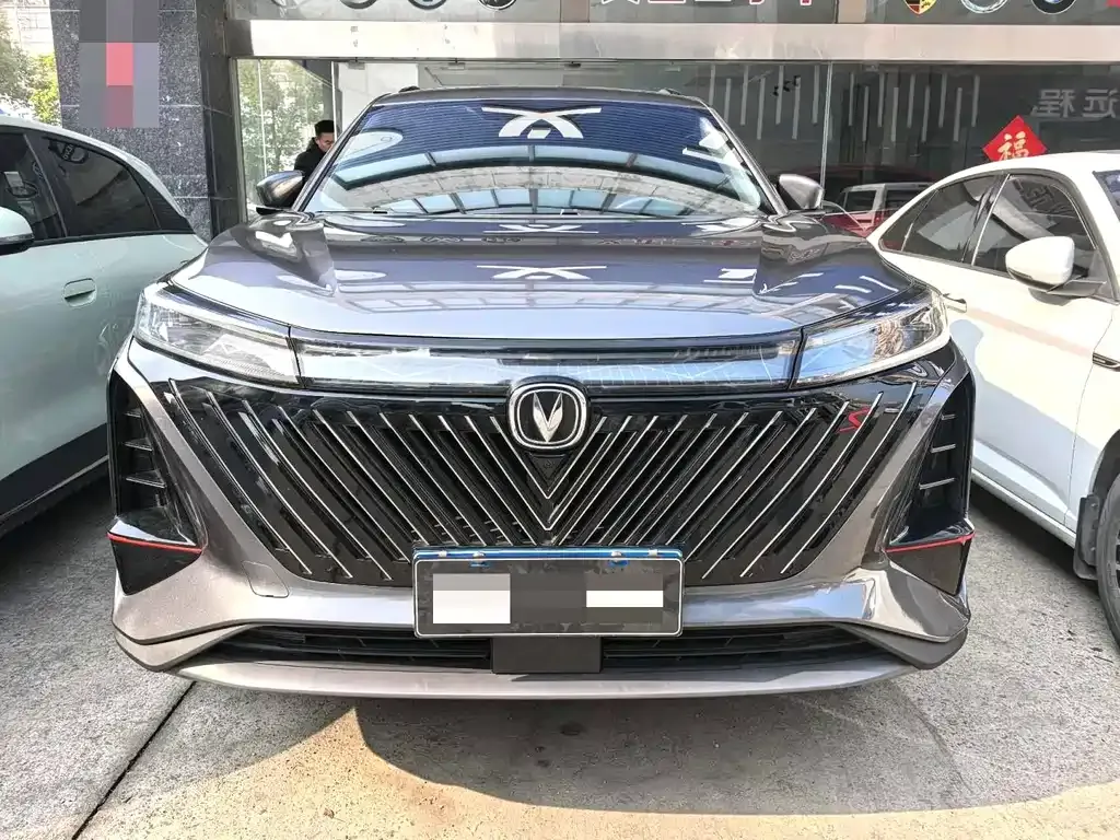 Changan CS75PLUS — фото 9