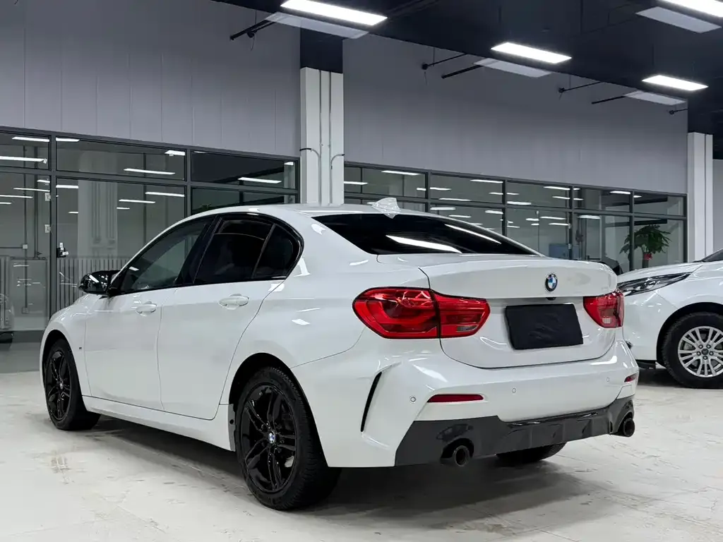 BMW 1 Series — фото 10