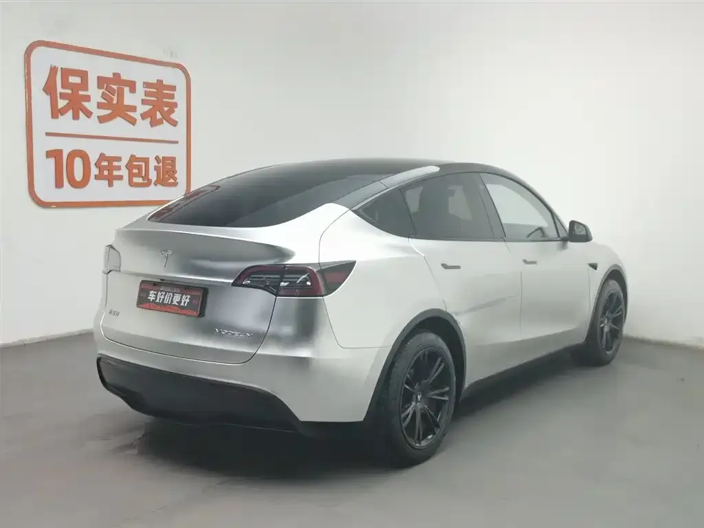 Tesla Model Y — фото 3
