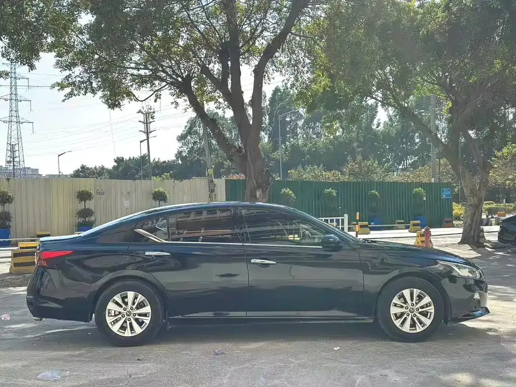 Nissan Teana — фото 7