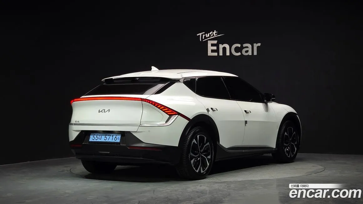 Kia EV6 — фото 2