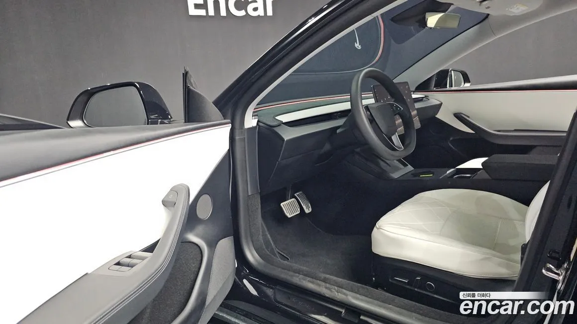 Tesla Model 3 — фото 2