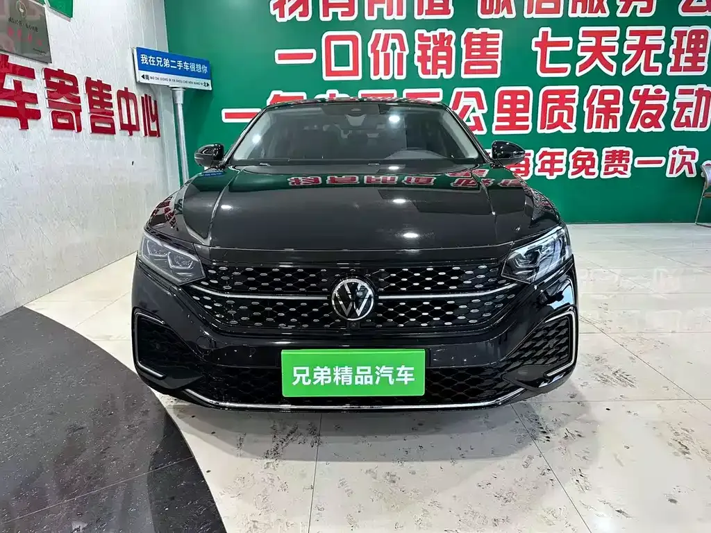 Volkswagen Passat — фото 8