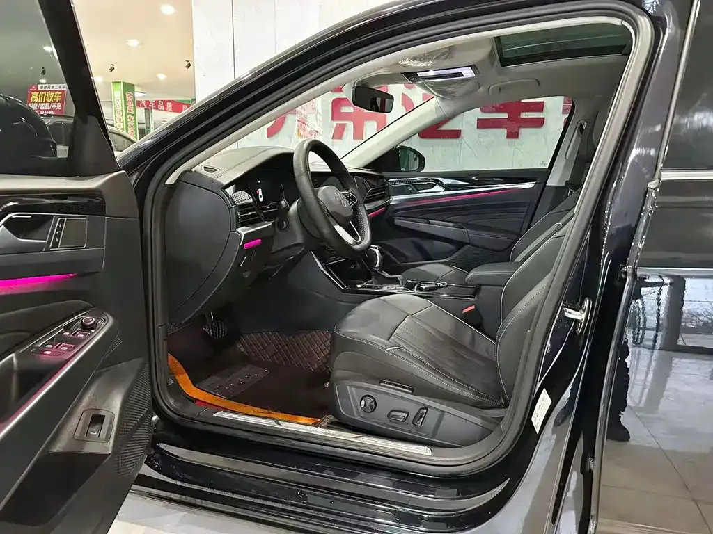 Volkswagen Passat — фото 10