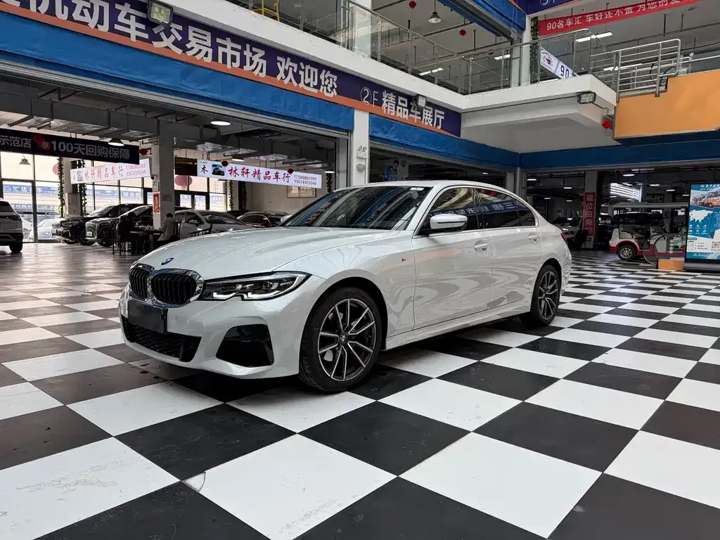 BMW 3 Series — фото 1