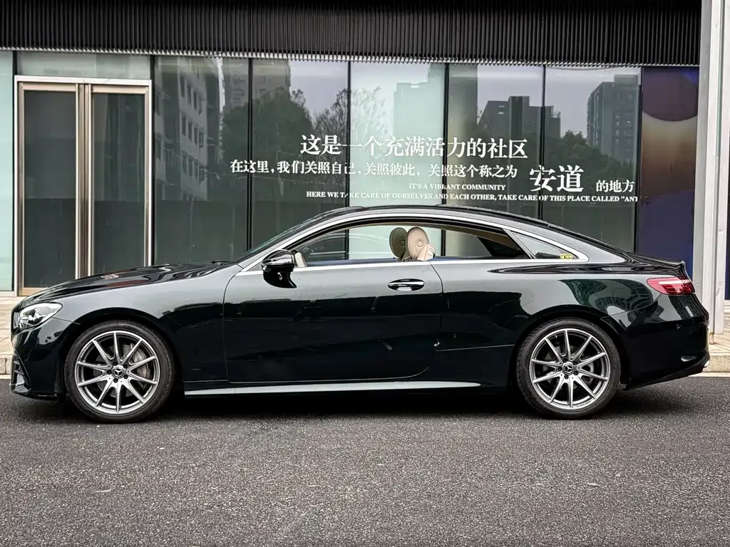 Mercedes-Benz E-Class (Import) — фото 6