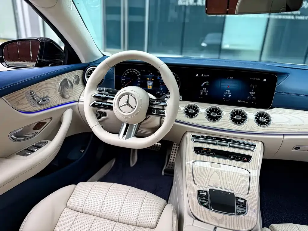 Mercedes-Benz E-Class (Import) — фото 4
