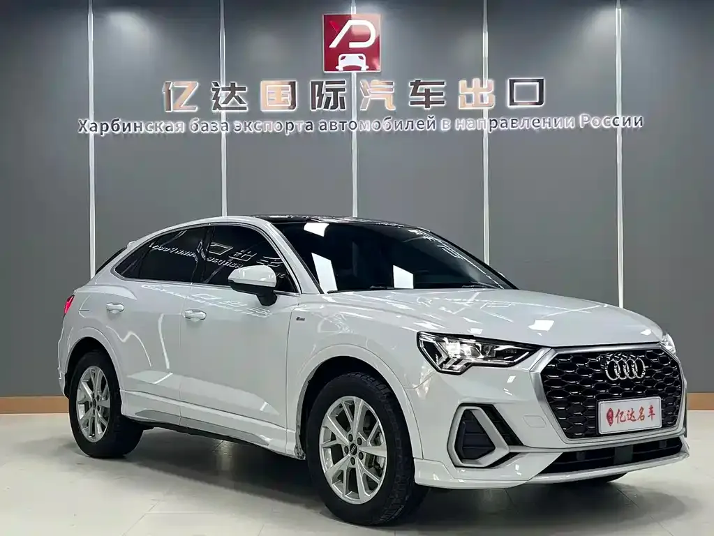 Audi Q3 Sportback — фото 9