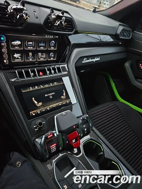 Lamborghini Urus — фото 9