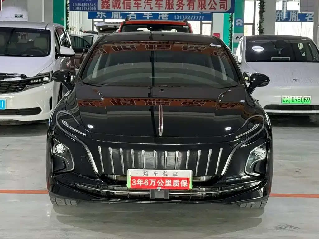 Hongqi E-QM5 — фото 2