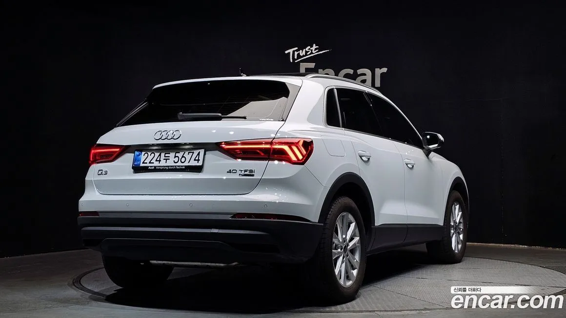 Audi Q3 — фото 3