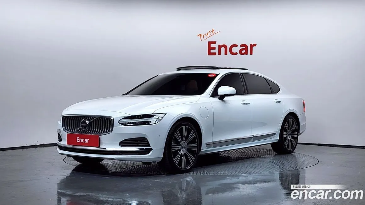 Volvo S90 — фото 1