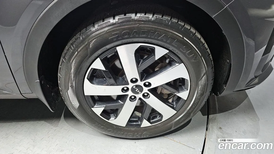 Kia Sorento — фото 8