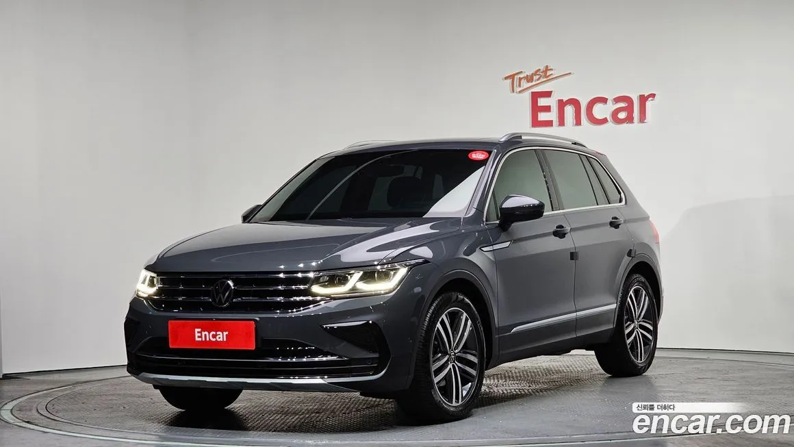 Volkswagen Tiguan — фото 1