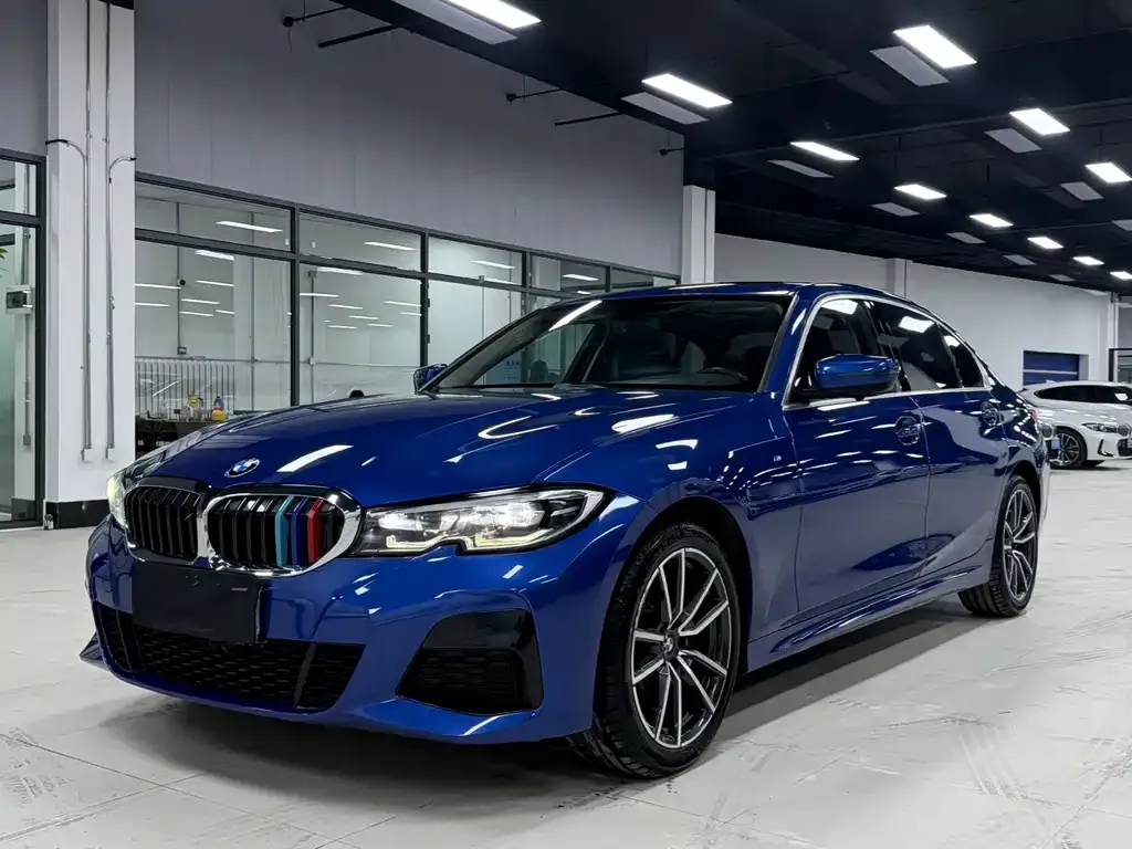 BMW 3 Series — фото 1