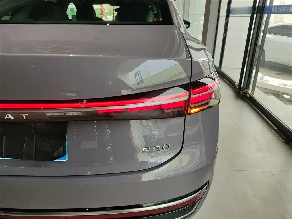 Volkswagen Passat — фото 4