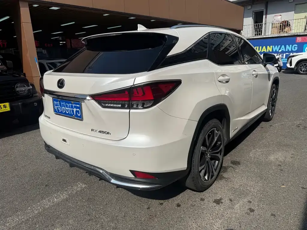 Lexus RX — фото 5