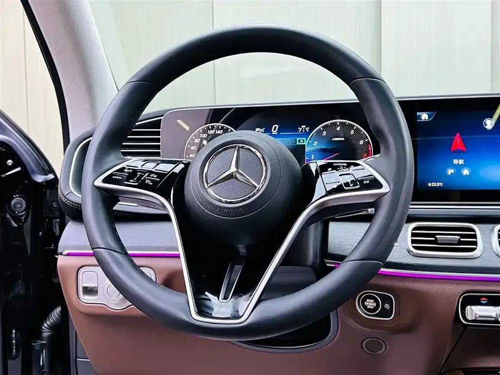 Mercedes-Benz GLE — фото 9