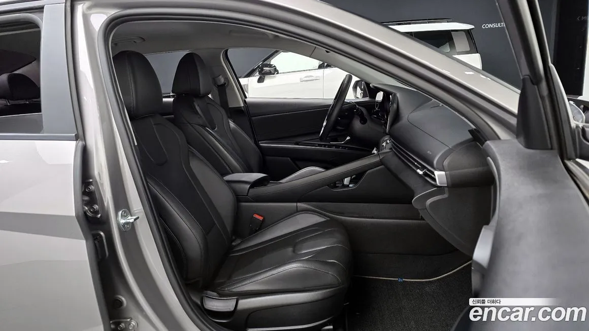 Hyundai AVANTE — фото 4