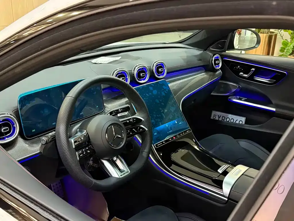 Mercedes-Benz C-Class AMG — фото 6