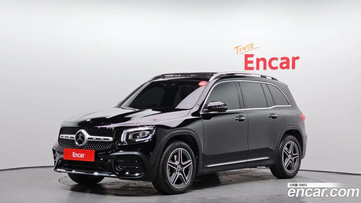 Mercedes-Benz GLB-Class — фото 1