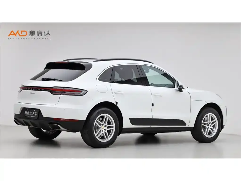 Porsche Macan — фото 5