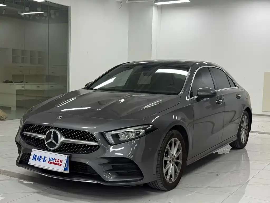Mercedes-Benz A-Class — фото 1