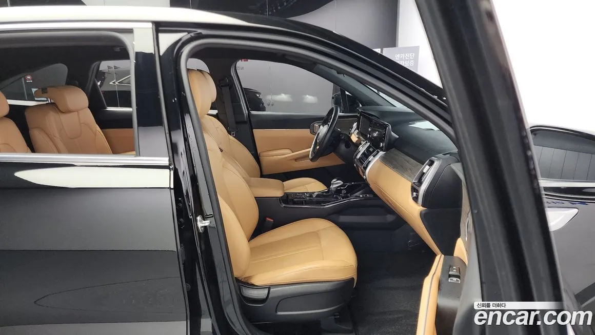 Kia Sorento — фото 9