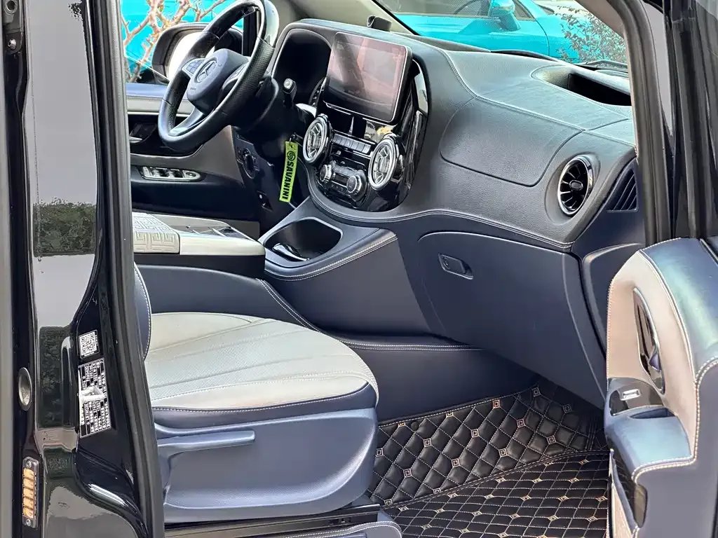 Mercedes-Benz Vito — фото 10