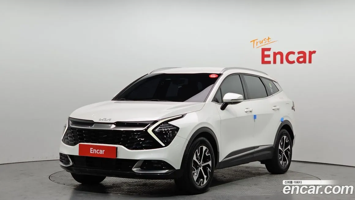Kia Sportage — фото 1