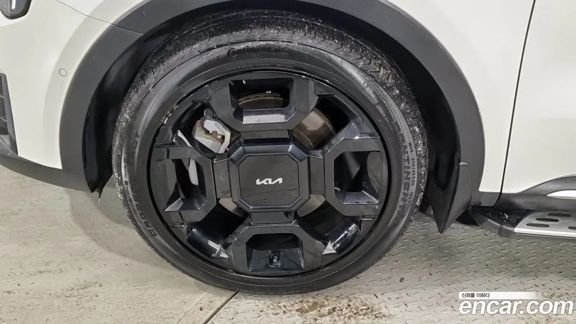 Kia Sorento — фото 6