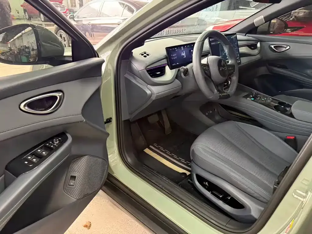 BYD Seal 06GT — фото 6