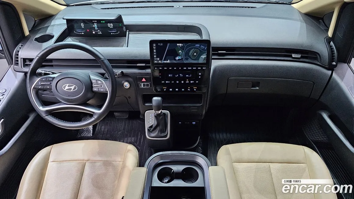 Hyundai Staria — фото 6