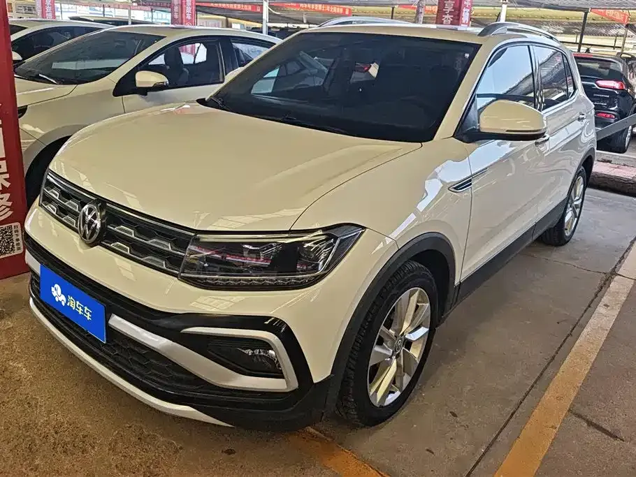 Volkswagen T-Cross — фото 1