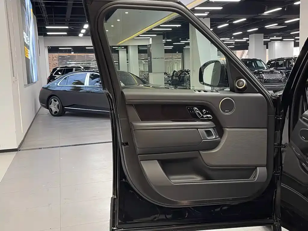 Land Rover Range Rover — фото 10