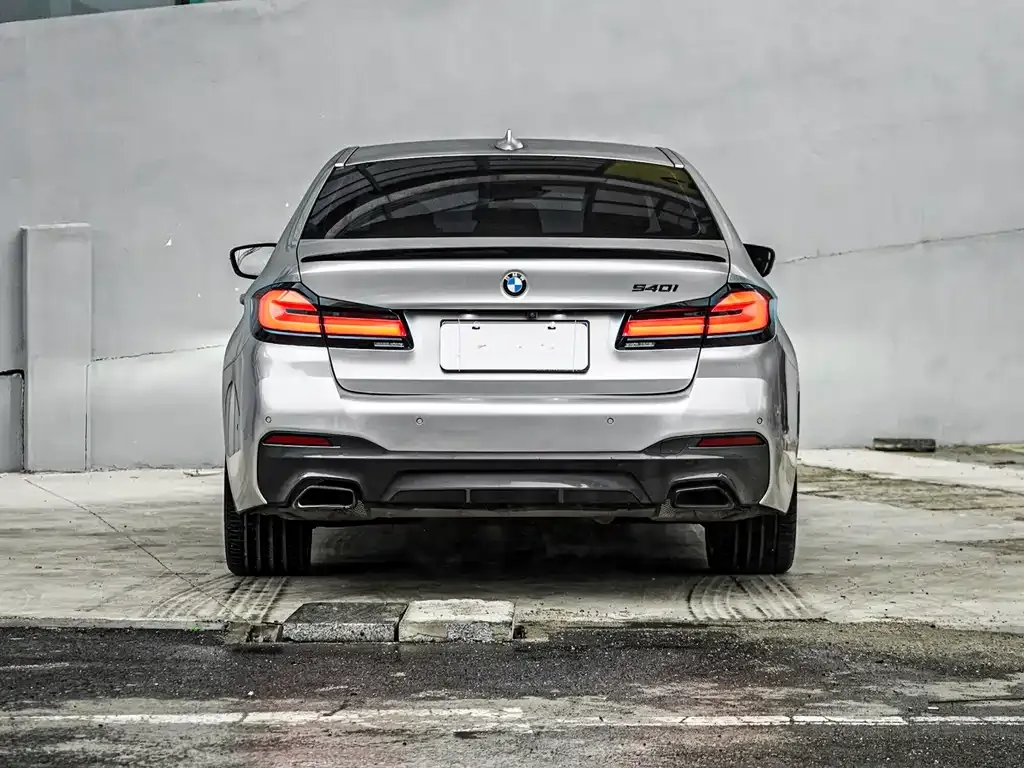 BMW 5 Series (Import) — фото 5