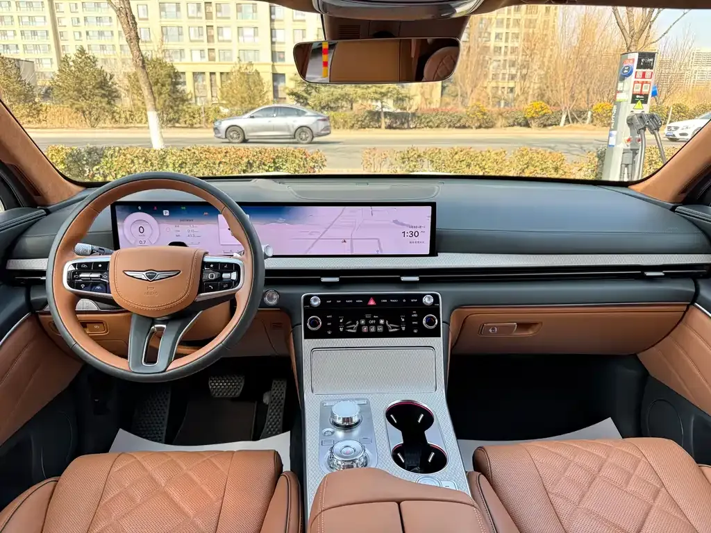 Genesis GV80 — фото 10
