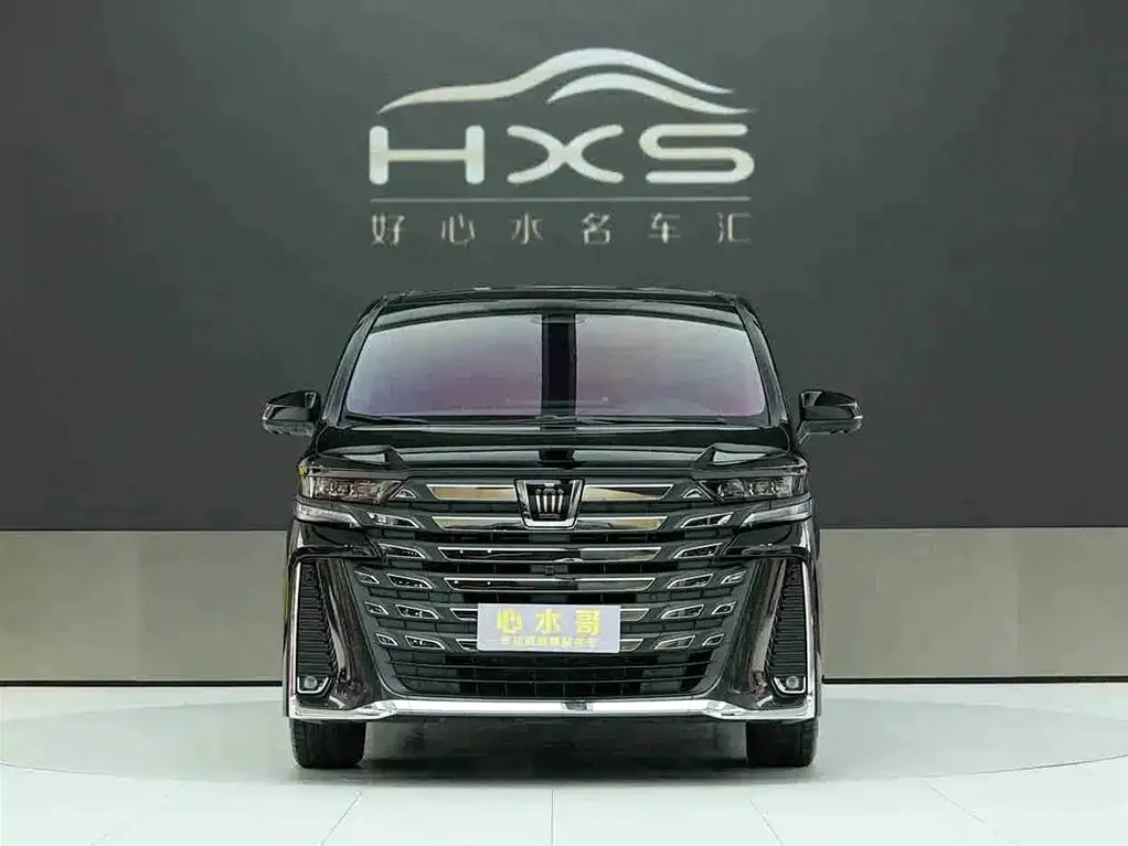 Toyota Vellfire — фото 3