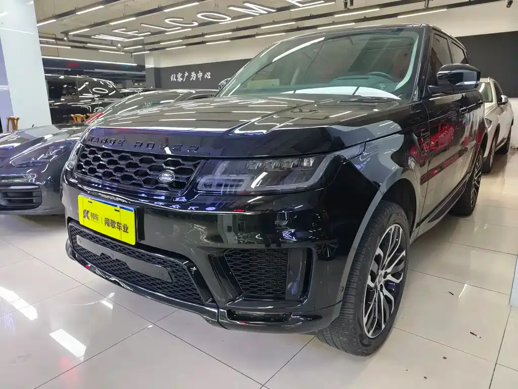 Land Rover Sport — фото 1