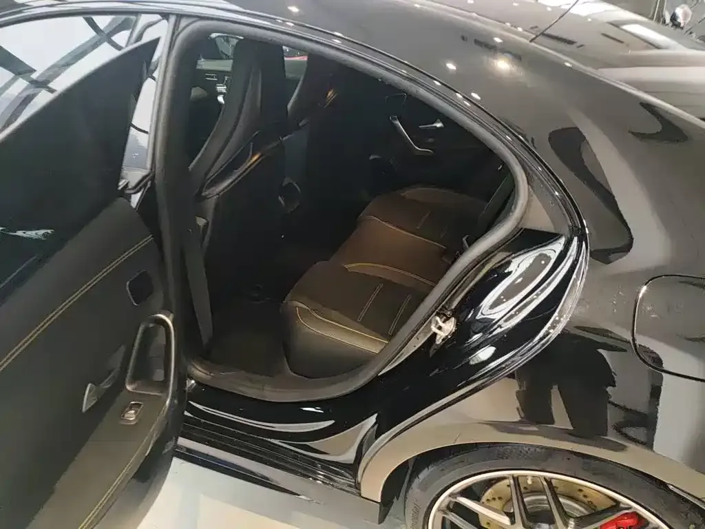 Mercedes-Benz CLA AMG — фото 2