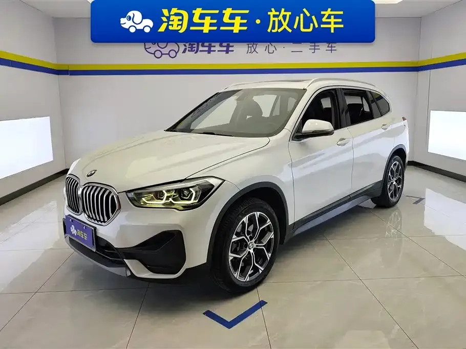 BMW X1 — фото 1