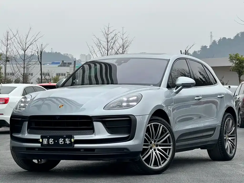 Porsche Macan — фото 1