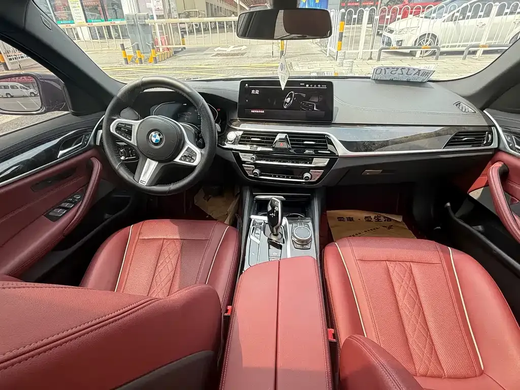 BMW 5 Series — фото 2