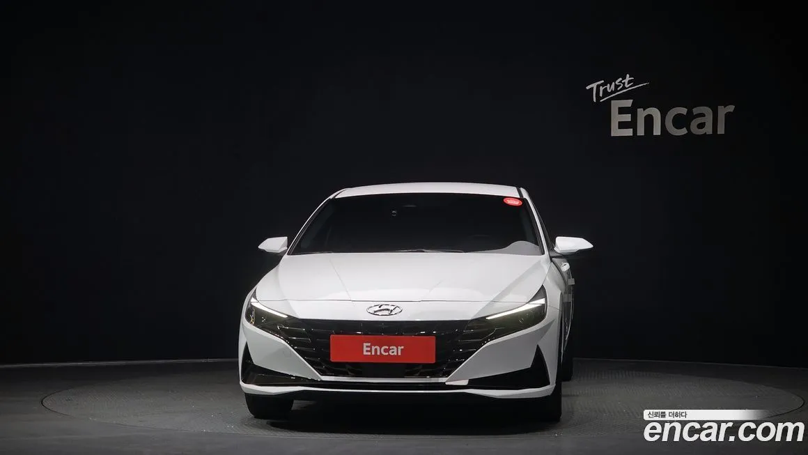 Hyundai AVANTE — фото 3
